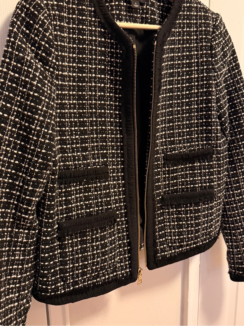 Ann Taylor Black and White Tweed Zip-Front Jacket - Picture 4 of 6